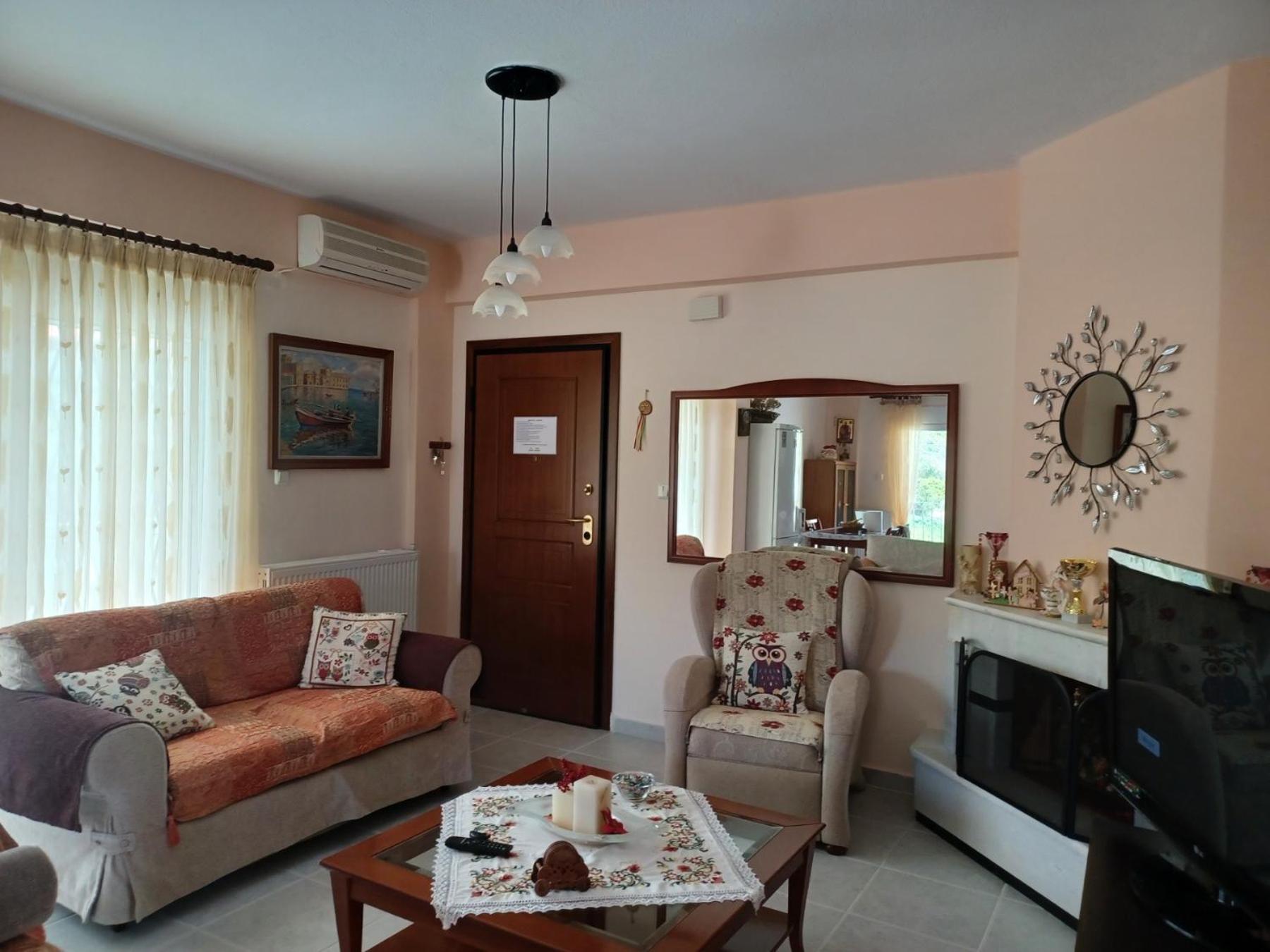Gerakini 2Br Apt With Shared Pool Extérieur photo