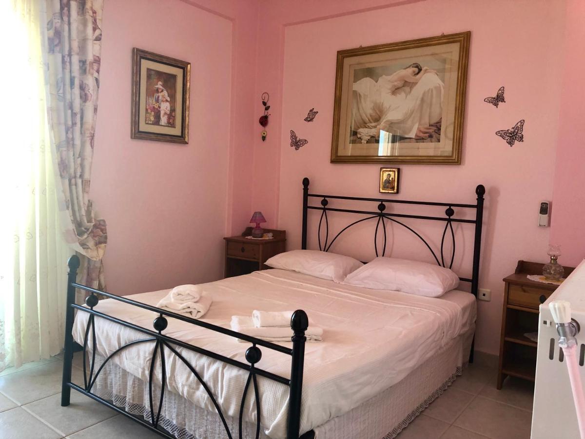 Gerakini 2Br Apt With Shared Pool Extérieur photo